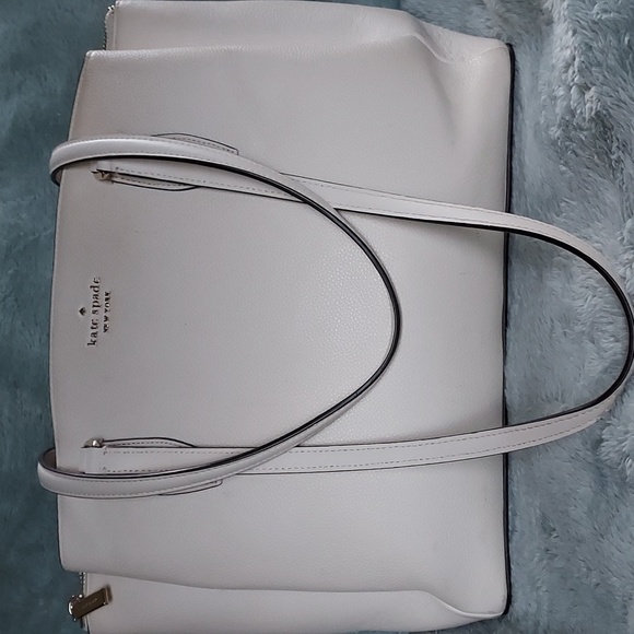 EUC Kate Spade Ivory Saffiano Leather Handbag